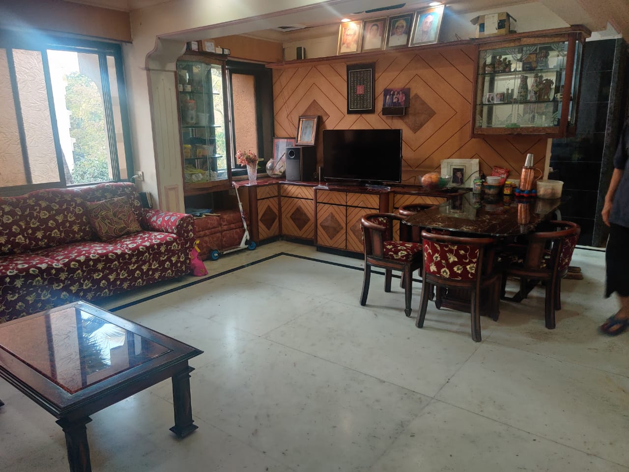 3 BHK Fully Furnished in Peter Apartment , Bandra West